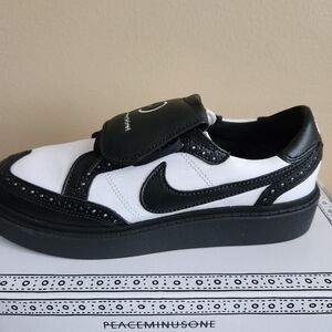 Nike Kwondo1/Peaceminusone